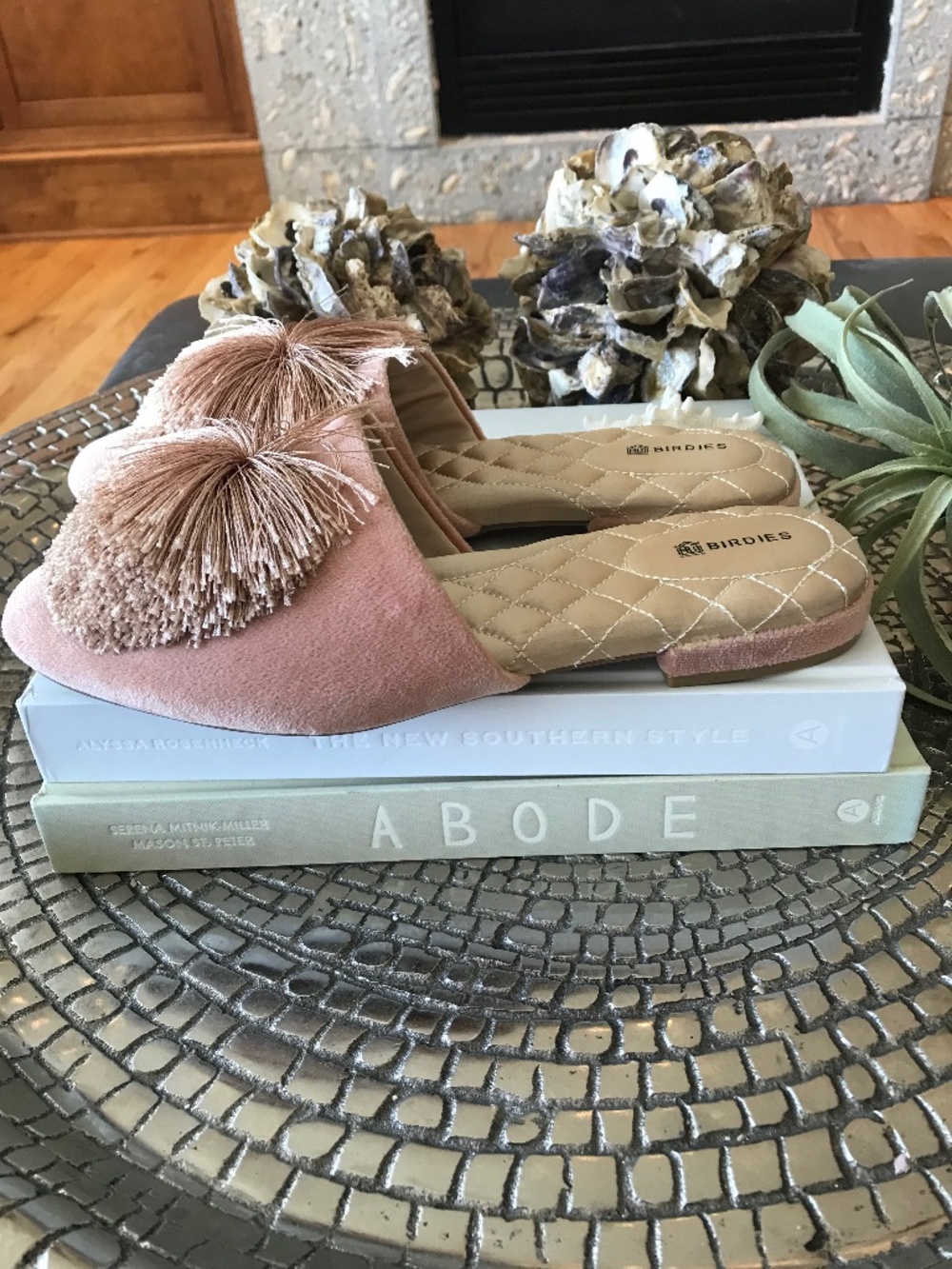 COQUETTE 🔥 BALLETCORE ROMANTIC VINTAGE INSPIRED PINK POM VELVET SLIDE - Picture 4 of 15